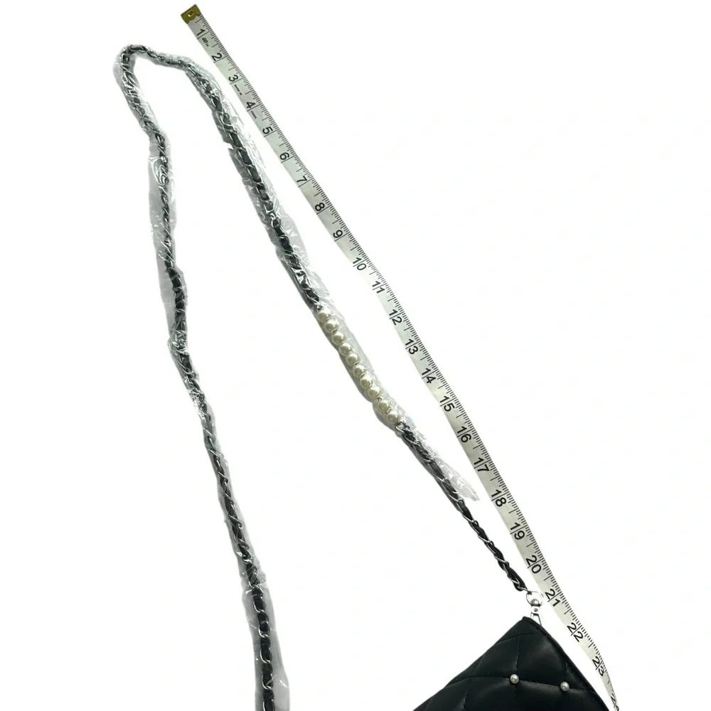 Badgley Mischka Diamond Quilted Crossbody‎ Bag Black NWT